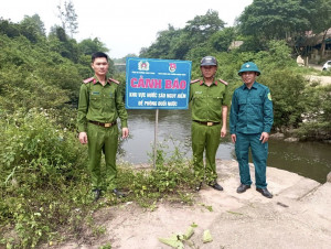 CẮM BIỂN PHÒNG CHỐNG TAI NẠN ĐUỐI NƯỚC TRÊN ĐỊA BÀN PHƯỜNG QUANG PHONG